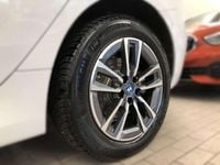 Gebraucht BMW 230 Efficient Dynamics 150 PS (110 kW) 2023 Weiß Van / Kleinbus