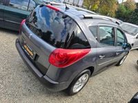 Gebraucht Peugeot 207 Active 95 PS (69 kW) 2010 Grau Kombi