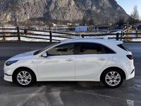gebraucht Kia Ceed Ceed / cee'd 15 TGDI Silber