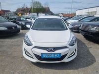 gebraucht Hyundai i30 CW 1,6 CRDi Business Class