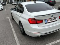 gebraucht BMW 318 318 d Aut. Sport Line