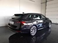 gebraucht Skoda Octavia Combi TOUR 20 TDI DSG *STANDHZG / MATRIX-LED /...