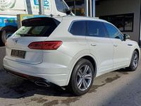 gebraucht VW Touareg R-line 4Motion Luft AHV Leder