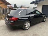 Gebraucht BMW 520 190 PS (139 kW) 2017 Schwarz Kombi