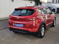 gebraucht Hyundai Tucson Comfort 1,6 GDi 2WD MT 800m-P1