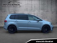 Gebraucht VW Touran R-line 150 PS (110 kW) 2024 Silber Van / Kleinbus