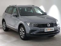 Gebraucht VW Tiguan Life 131 PS (96 kW) 2021 Grau SUV