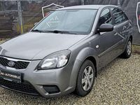 Gebraucht Kia Rio 75 PS (55 kW) 2011 Grau Limousine