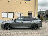 gebraucht VW Passat Variant R-Line 4WD DSG Navi Head-UP Matrix-LED ACC Black Style P. Standheizung Pano.-Dach