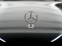 Gebraucht Mercedes V300 Exclusive 237 PS (174 kW) 2025 Schwarz Van / Kleinbus