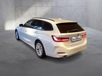 Gebraucht BMW 320 190 PS (139 kW) 2022 Weiss  metallic Kombi