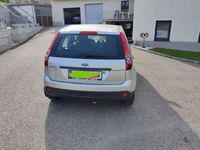 gebraucht Ford Fiesta FiestaAmbiente 1,3 8V Ambiente