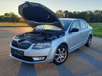 gebraucht Skoda Octavia 16 Elegance TDI Green tec 4x4