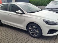 Neu Hyundai i30 140 PS (102 kW) 2025 Weiß Limousine