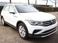 gebraucht VW Tiguan Elegance TSI 150 DSG IQ.Light EasyO Kam