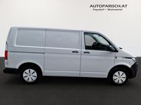 Gebraucht VW T6.1 110 PS (80 kW) 2021 Weiss  normal Van