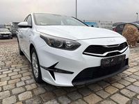 gebraucht Kia Ceed Ceed / Best 1.0 T-GDI 100 PS -Sitzheizung-Rückfahrkame...