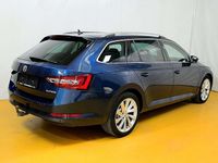 gebraucht Skoda Superb Kombi 2,0 TDI Style DSG