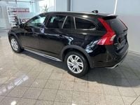 Gebraucht Volvo V60 CC 150 PS (110 kW) 2017 Schwarz Kombi
