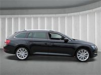 gebraucht Skoda Superb Combi TDI 2.0 DSG °Style° StandHzg Navi # L Kombi