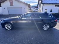 Gebraucht BMW 520 184 PS (135 kW) 2011 Schwarz Kombi