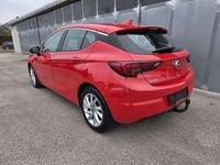 Gebraucht Opel Astra Innovation 125 PS (91 kW) 2017 Rot Limousine