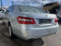Gebraucht Mercedes E200 Avantgarde 136 PS (100 kW) 2012 Silber Limousine