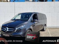 Gebraucht Mercedes V220 163 PS (119 kW) 2023 Grau Van / Kleinbus