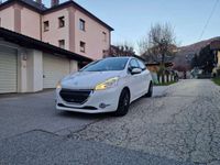 gebraucht Peugeot 208 Allure 1,2 VTi 82