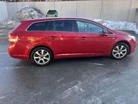 Gebraucht Toyota Avensis Premium 177 PS (130 kW) 2009 Kombi