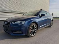 Gebraucht Audi A3 Ambiente 122 PS (89 kW) 2013 Blau Kleinwagen