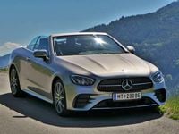 Gebraucht Mercedes E220 194 PS (142 kW) 2023 Gold Cabrio