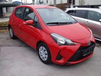 gebraucht Toyota Yaris 1,0 VVT-i Young nur 19.600km