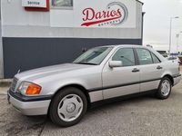 Gebraucht Mercedes C200 136 PS (100 kW) 1994 Silber Limousine