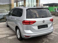 gebraucht VW Touran Highline 1,6 SCR TDI DSG