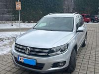 Gebraucht VW Tiguan Sport 140 PS (102 kW) 2012 Grau SUV