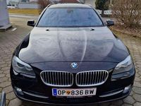 Gebraucht BMW 530 258 PS (189 kW) 2012 Schwarz Kombi