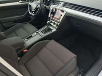 gebraucht VW Passat Variant Comfortline 1,6 TDI DSG,Navi,Radar,PDC,App