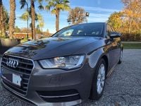 Gebraucht Audi A3 Attraction 110 PS (80 kW) 2014 Limousine