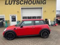 Gebraucht Mini ONE 75 PS (55 kW) 2011 Rot Kleinwagen