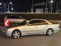 Gebraucht Mercedes E200 Elegance 116 PS (85 kW) 2001 Limousine