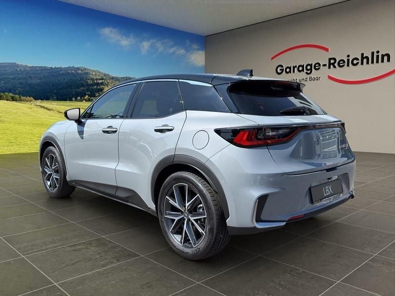 Neu Lexus LBX 136 PS (100 kW) 2025 SUV
