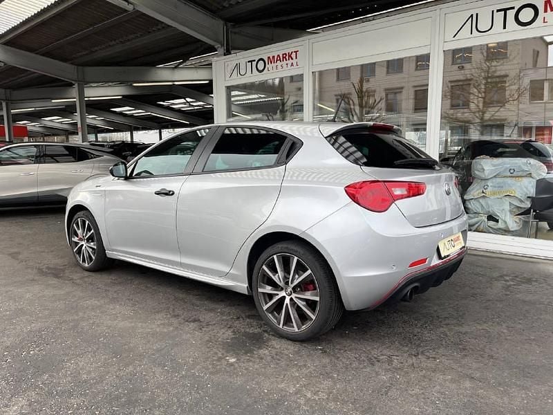 Gebraucht Alfa Romeo Giulietta Sprint 120 PS (88 kW) 2021 Grau Limousine