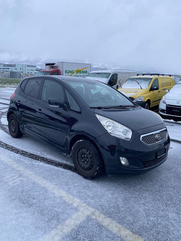 Gebraucht Kia Venga Style 125 PS (91 kW) 2010 Kleinwagen