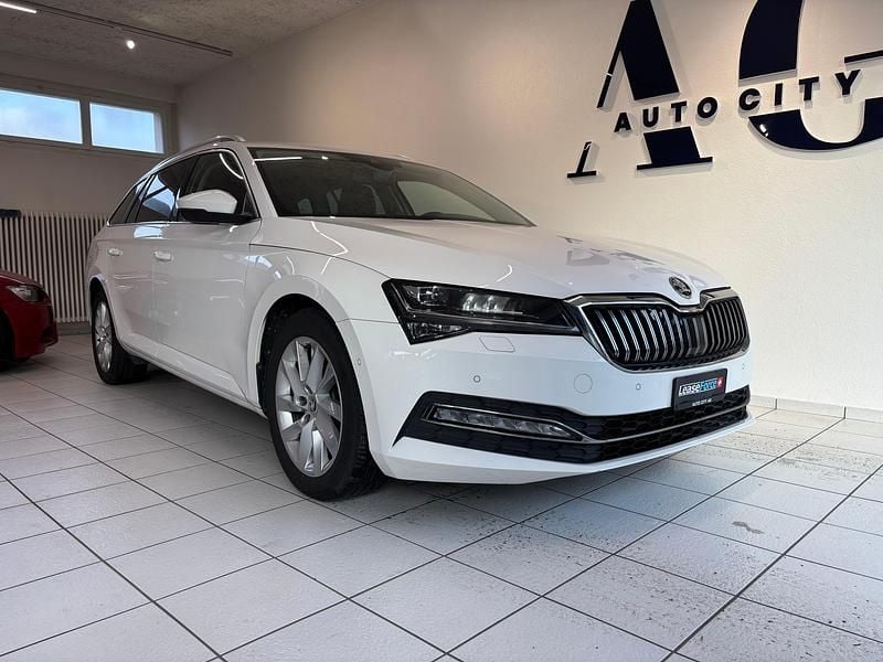Gebraucht Skoda Superb Ambition 150 PS (110 kW) 2019 Kombi