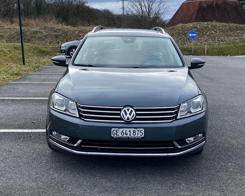 Gebraucht VW Passat R-line 211 PS (155 kW) 2012 Kombi