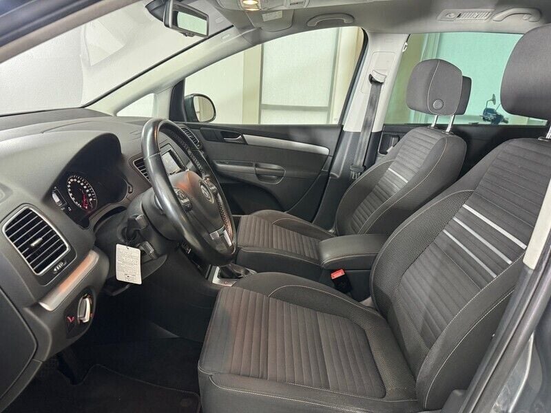 Gebraucht VW Sharan Comfortline 177 PS (130 kW) 2015 Blau Van / Kleinbus