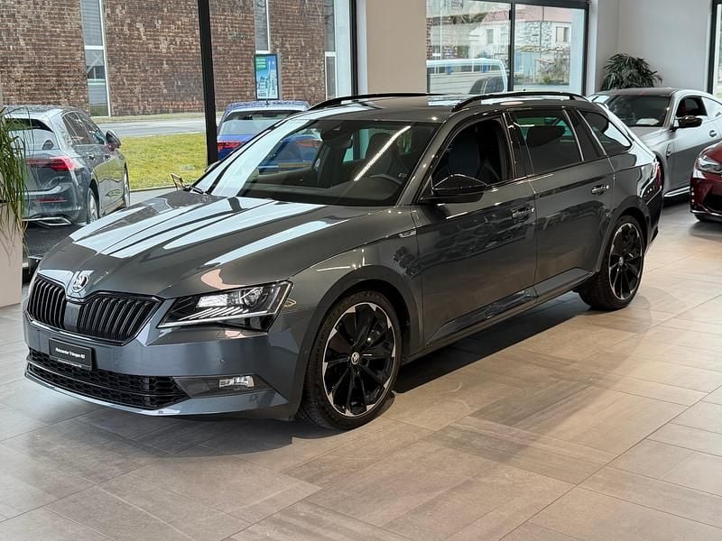 Gebraucht Skoda Superb SportlinePlus 280 PS (205 kW) 2019 Kombi