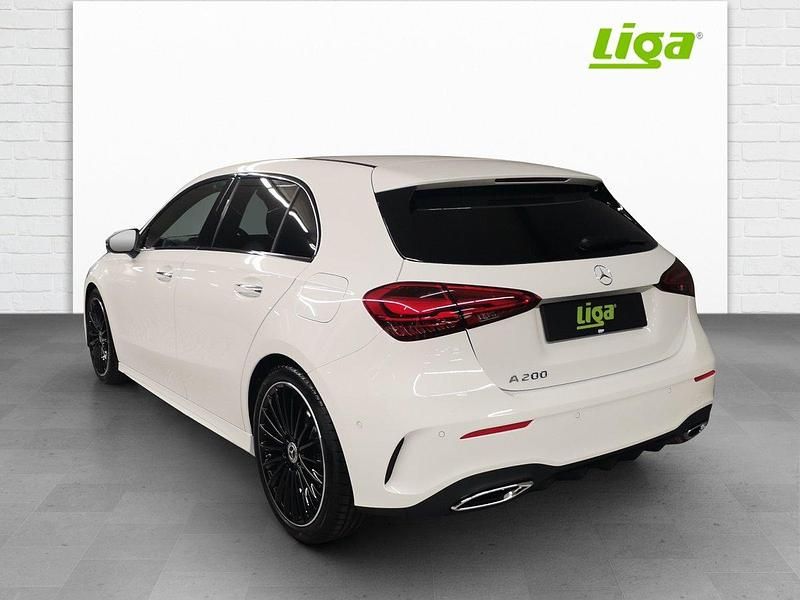 Gebraucht Mercedes A200 AMG line 177 PS (130 kW) 2024 Limousine