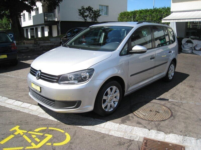 Gebraucht 2011 VW Touran Trendline Van / Kleinbus | CHF 6’500 (Etwas zu teuer) - Bild 1/4